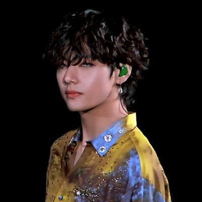 bangtan sonyeondan is the moment
brown ● (she/her)