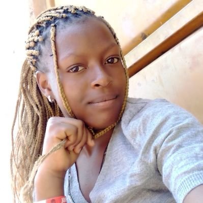 mi lyf z better than 💰 money take ur money and u leave mi lyf eazy iwill make mi own money