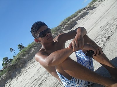 tentando aproveitar o melhor da vida !!          A D S            °slink