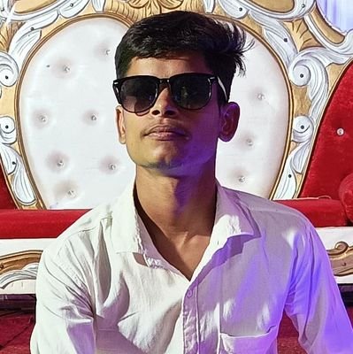 Subhashyadav0fc's profile picture. Student