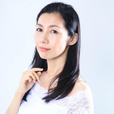 『あなたの幸せな結婚』へ1年以内に道く人。婚活1年で理系男子と出会い半年で入籍。結婚20年目の愛夫家です。婚活応援したくて開業。20年後も幸せな結婚相手を二人三脚で探します。気の合う担当と和気あいあいと婚活したい方に365日3人担当制で対応。プロフィール作り、レスポンスの早さが好評です。1ヶ月お試しあり✨