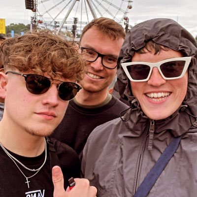 25, Chelsea fucking Football Club. Occasionally Throw an arrow. Gerwyn Price and Andrew Gilding enthusiast🎯