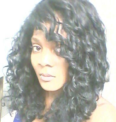 i love GOD.GOD IS LOVE i love me i love my fam. I'm glamorous, fascinating appealing, engaging, delightful, beautous etc.