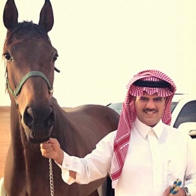 ركضت تجاه الدنيا فوضعتني خلفها فتركتها عزةً واتجهت الى خالقها تضرعا وخوفا فوضعها تحت قدمي ..... بقلمي