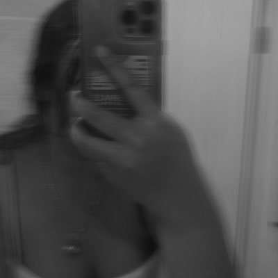 fuckurluving's profile picture. 