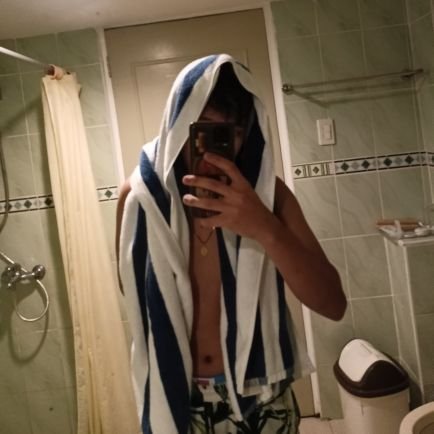 KLBNRBR's profile picture. leb ❤️
 📷: @kelvinooong_7