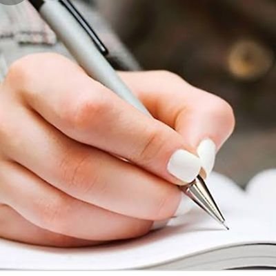 I write what I feel.
I write what I see.
If I can't express myself verbally,
Then I do so in writing.
#HERMIND
#PEACE_OF_MIND