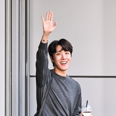 💜อยู่ที่ๆมี 🐹🐱🐨🐿🐥🐻🐰🦄 ✶ ‧₊˚εїз✦ ⟢ ✴︎ ⟡ ✳︎