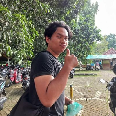 fluorosend's profile picture. who's in charge? me or the devil?