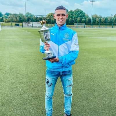 LilFoden's profile picture. Here to give unfiltered opinions without my family and friends watching