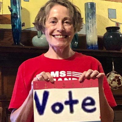 MorettiniSusan's profile picture. supports @PlannedParenthood, @MomsDemand, @Everytown, into beach combing, gardening, origami folding, floral designs - all opinions are my own.