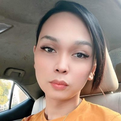 JohnResquites's profile picture. Gay