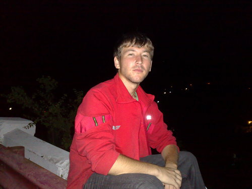 suspektu's profile picture. 