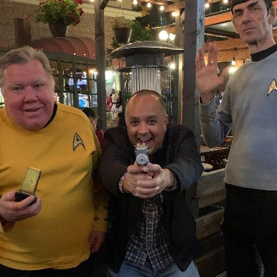 smokeyling's profile picture. 