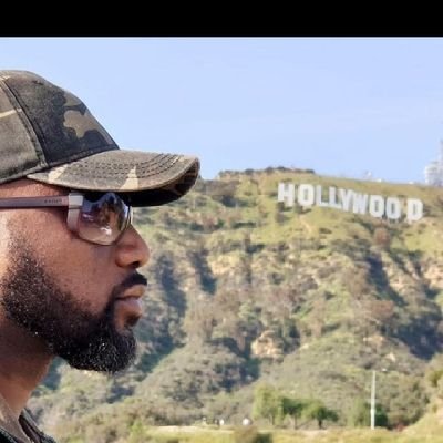 david_azuh's profile picture. Solutions & Light