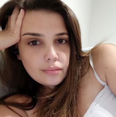 Creio q meu defeito seja possuir uma alma delicada, um gosto cinzelado vivendo no estreito limite da sociedade q me rodeia #CATÓLICA #LoveCats #SEP #U2 #Celtics