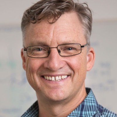 Resarcher in back pain, Lecturer Macquarie University, Chiropractor