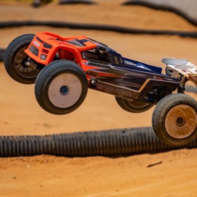 1/8 scale Nitro Truggy & 1/10 scale E Truggy off road racing. Started into the RC hobby in September 2021, and having tons of fun!