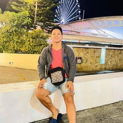 A NEGATIVE MIND WILL NEVER GIVE YOU A POSITIVE LIFE✨