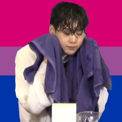 she/her × '95 × this parasocial relationship has been kicking my ass since 2015
(prudential • united • citi field • soldier field • hobipalooza) ❌️minors dni❌️