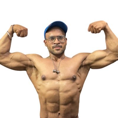 CERTIFIED PROFESSIONAL PERSONAL TRAINER
🥇2 TIME NATIONAL CHAMPION
YOUTUBER KNOWLAGE A HEALTH AND FITNESS AND VLOGGER