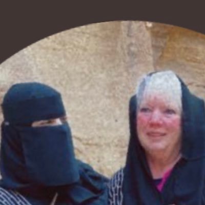 مرشدة سياحية .. اول سيدة حاصلة على رخصة كهوف ..اعمل في الهيئة الملكية .. اعمل في قسم التراث الثقافي غير المادي 🕊
