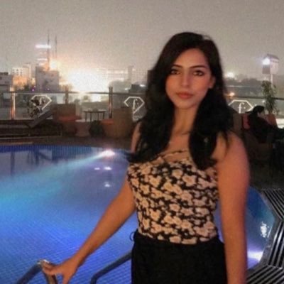 jasminelamba_'s profile picture. as a marketer from heart I love roadmaps• professional sayer of things•