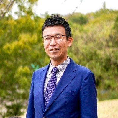 税理士業界19年|スタッフの働き方から税理士事務所を改革中|Udemy最高評価講師|希望と危機管理のハイブリッドな幸せを追求|話しやすい、相談しやすい税理士として福岡で活動中。どんな人でも混ざり合える幸せな世界を目指す。