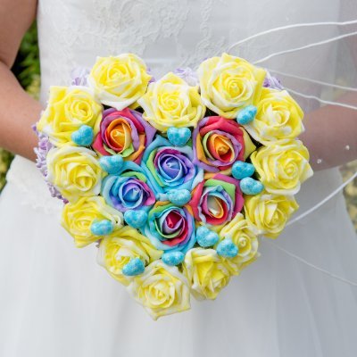 Bespoke bouquets, decorations & gifts