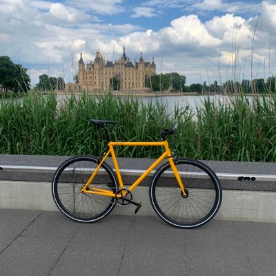 Jens fährt Fahrrad so oft er kann.