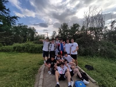 Jugadores de buena planta y técnica inmejorable.
‼️VERDUGOS de Maristas‼️
🎰🎡PADRES de los Trinitarios🎡🎰