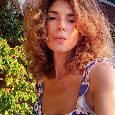 tania_pace's profile picture. 