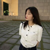 flour (@strawbehwan) 's Twitter Profile