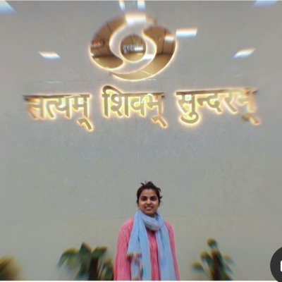 Monika52506135's profile picture. University of Delhi_Jamia Millia Islamia

सीखने की उम्र ~
प्यार, मोहब्बत, गुजारिश, ये शब्दों की माला है इसमें हम सब पिरोए जाते है। ❤️