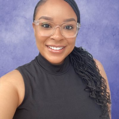Mother|Beauty Entrepreneur|Host of “Kick’n It With D”|Owner of https://t.co/Yh0fGR8NXH