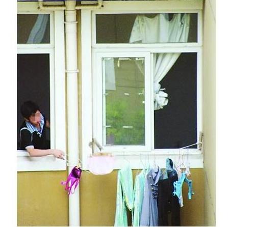 FaktaAnakKos's profile picture. mengungkap misteri dan fakta tentang nasib anak kos setajam palu...!!!!