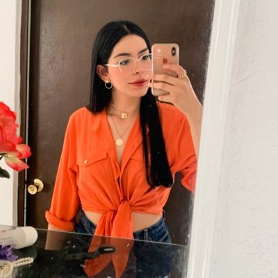 lizzidkk's profile picture. Ahora entiendo a la niña q quería ir al tianguis a pensar cosas.