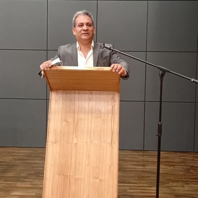 Docente y Abogado,profesor universitario en UCA