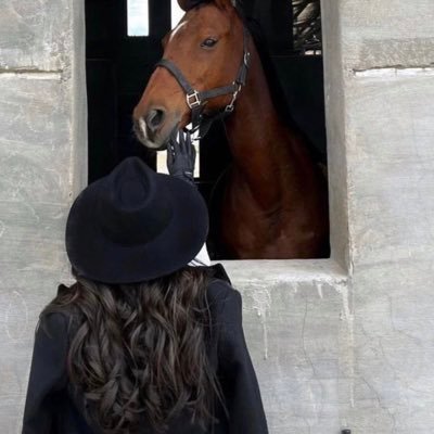 alqahtanix2's profile picture. Human resources👩🏻‍💻