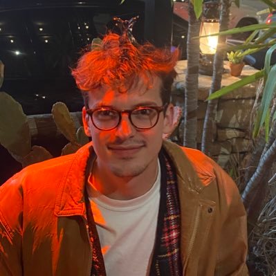 twirlyhatmatt's profile picture. 