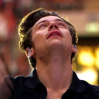 Golden_Vaq's profile picture. I wish I could be there now