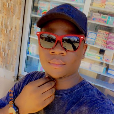 charisdaboss's profile picture. 