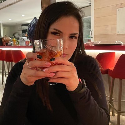 ANTÍDOTO Y VENENO 🍒🍸