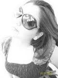 eu so uma menina sinpatica,alegre,bricalhona,divertida etc....
gosto de meninos alegre e divertidos, etc!!!!!!!!!!
tenho 16 aninhos!!!!!