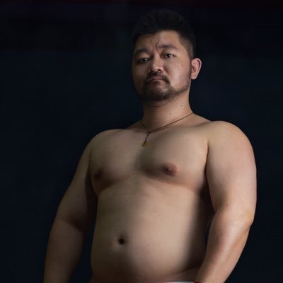 GatzowTanner's profile picture. 📷全球旅拍可預約、2025年26年27年拍攝檔期已約滿📷ガチムチ男や伝統文化が好き📷 곰돌이 스타일 남성과 전통 문화를 즐겨 촬영하는 사진작가 📷This is a photographer channel of East Asian traditional culture and art.