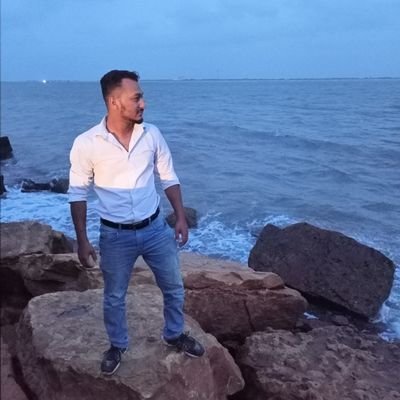 Killer_Buttt's profile picture. To be CMA 👨‍🎓 | Poetry 💌 | Music Lover 🎶 | Motivator Speaker 😎