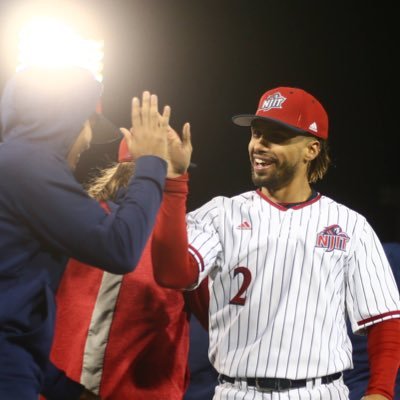 AndrewElcock5's profile picture. Romans 8:28 | NJIT ⚾ '22