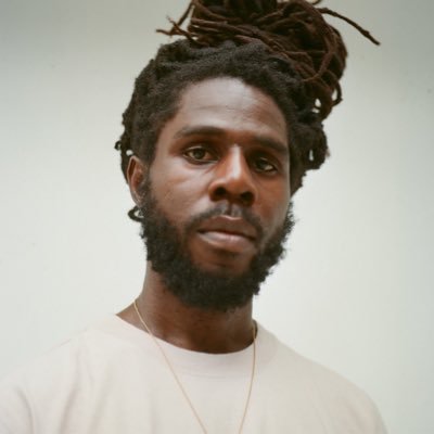 Medical Doctor.                                          Lover of Music and Art.              Volkswagen Beetles ❤ Chronixx ❤️❤️Est. September 29