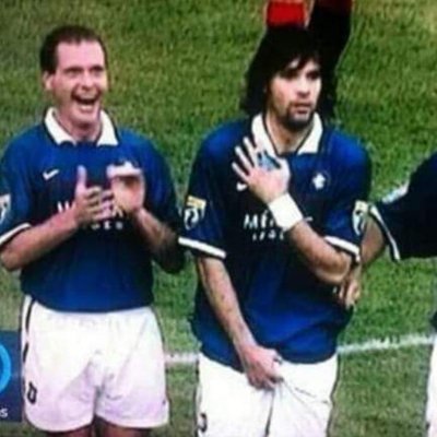 jmcd_4's profile picture. Love everything Rangers FC, Queen and Bottom.