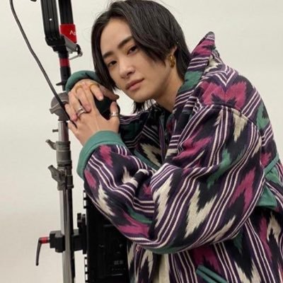 qQSf6kR307Th446's profile picture. 歌い手てのは、歌ってる人の事だから